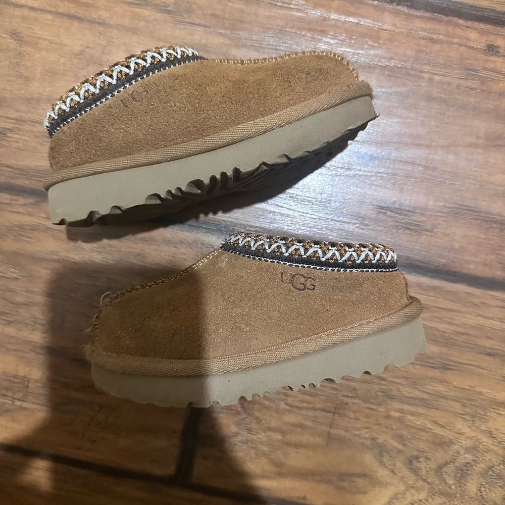 UGG Kids Tasman Slippers 7Toddler